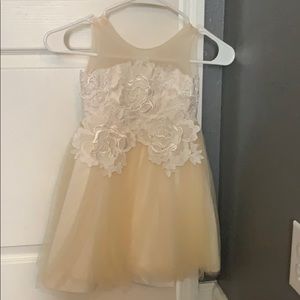 Flower girl dress
